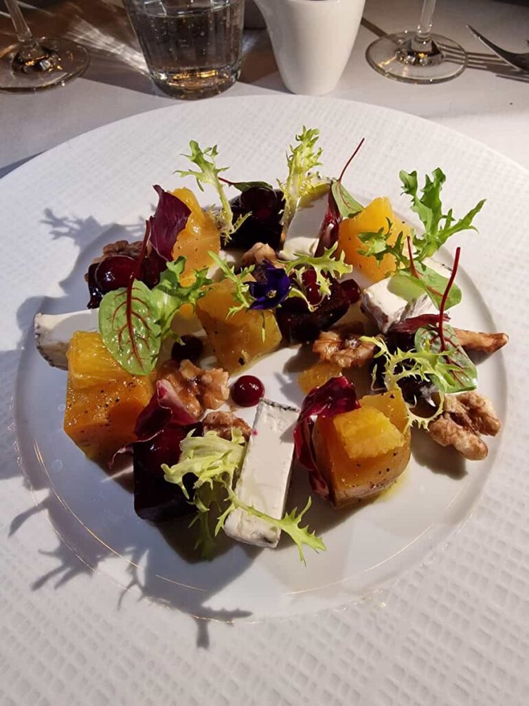 A Perfect Stay At The Four Seasons Hotel Hampshire