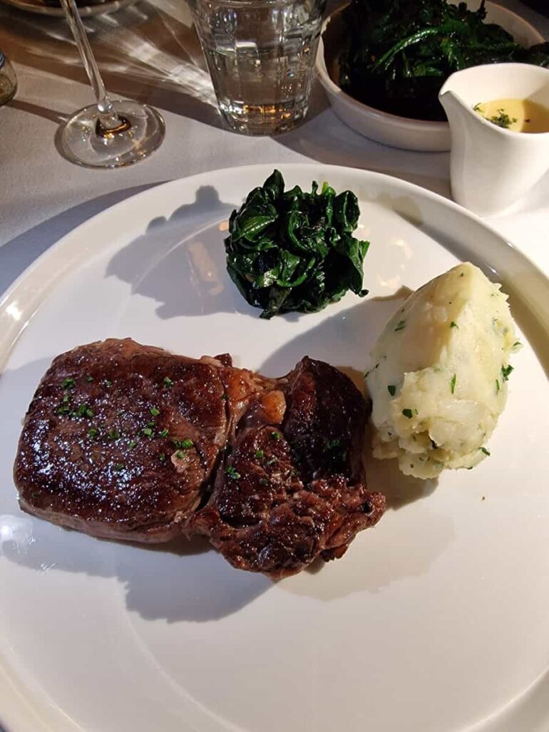 A Perfect Stay At The Four Seasons Hotel Hampshire