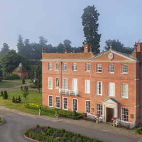 Hotel Review: Four Seasons Hotel Hampshire