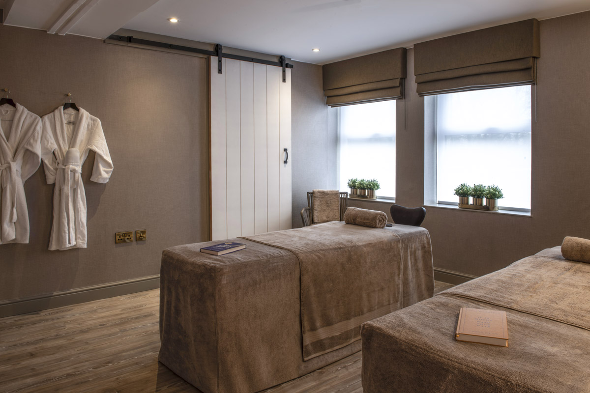 Review: Horwood House