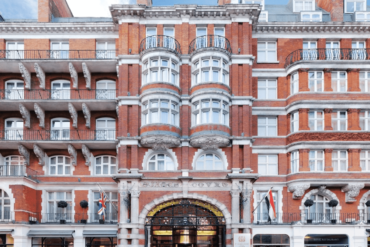 Review St. James’ Court, a Taj Hotel
