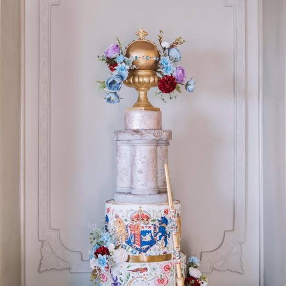 Luxury Wedding Cake Designer Creates Cake For Kings Coronation