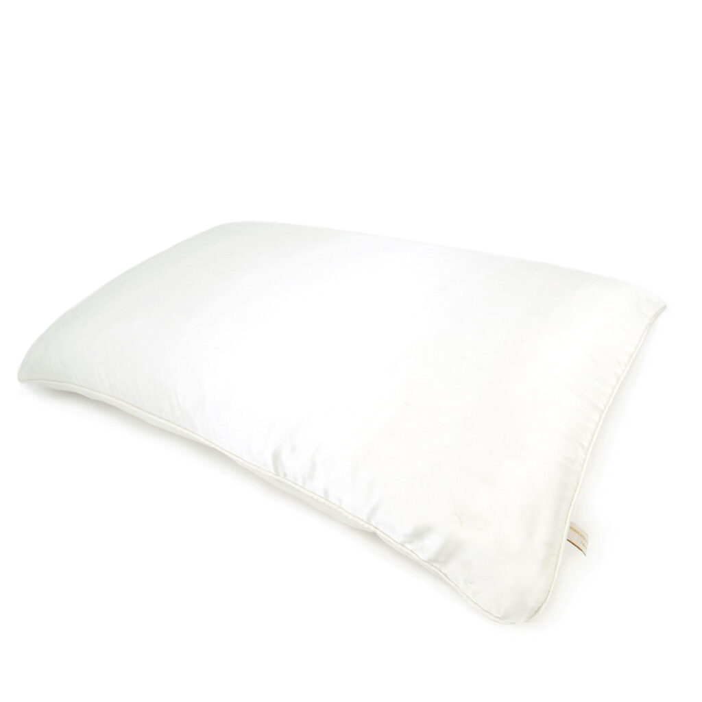 Get a good sleep the night before your wedding with Holistic Silk