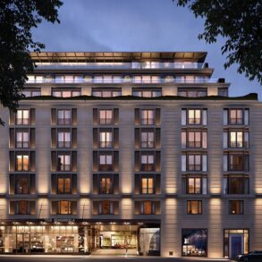 The Stunning New Peninsula London