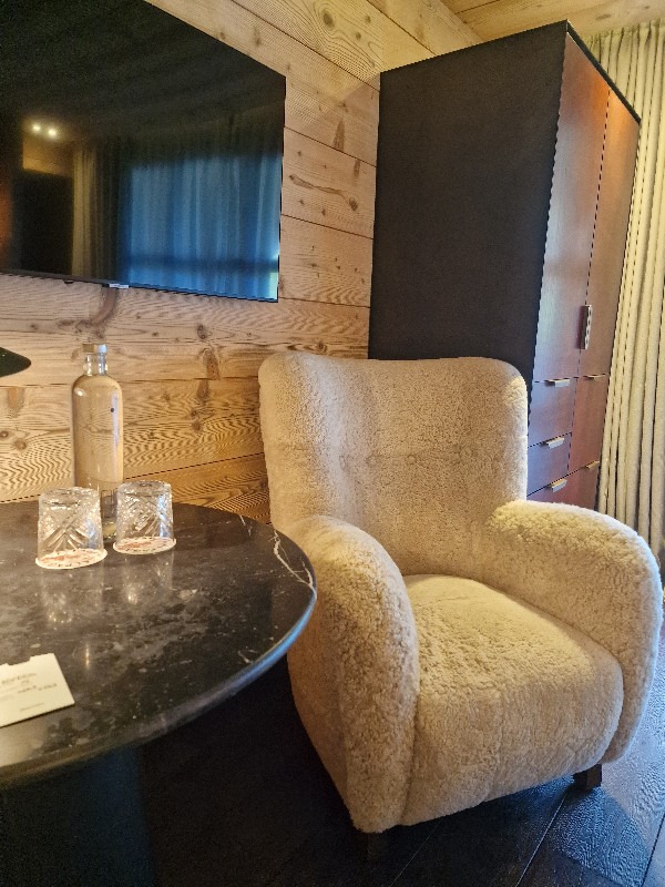 L'Alpaga, Megève: A Tapestry of Time and Tradition