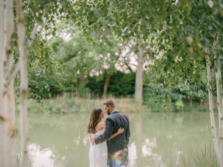 How to Ensure Your Wedding Photography Tells an Emotional Story