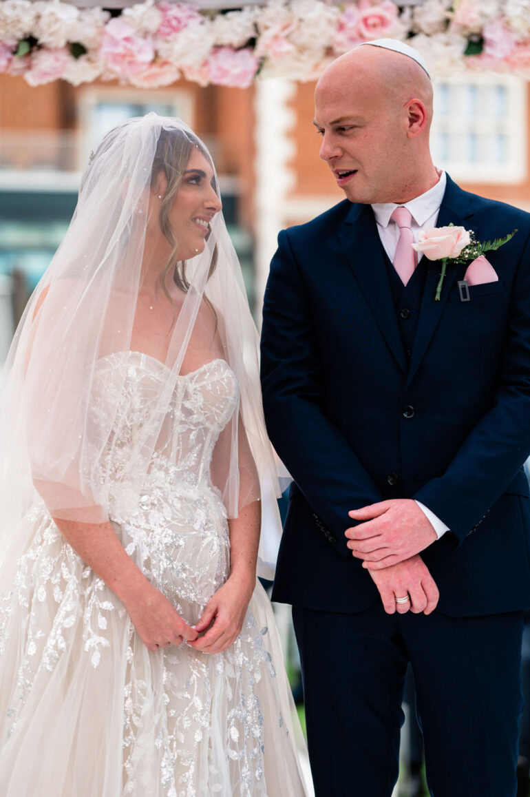 Magical Jewish Ballroom Wedding At The Fairmont Windsor Park