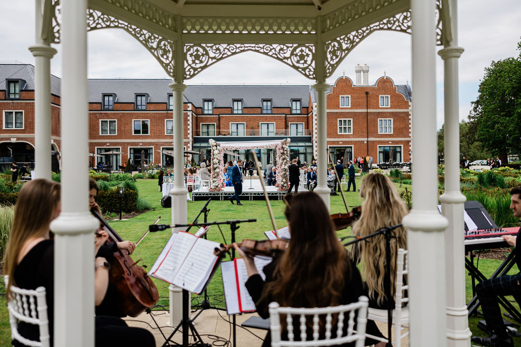 Magical Jewish Ballroom Wedding At The Fairmont Windsor Park