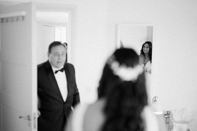 How to Ensure Your Wedding Photography Tells an Emotional Story