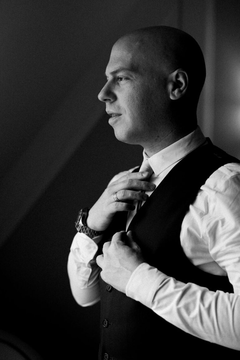 Magical Jewish Ballroom Wedding At The Fairmont Windsor Park