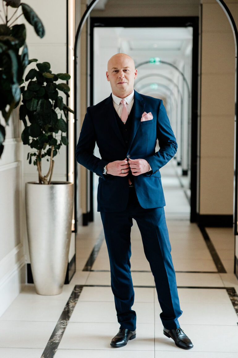 Magical Jewish Ballroom Wedding At The Fairmont Windsor Park