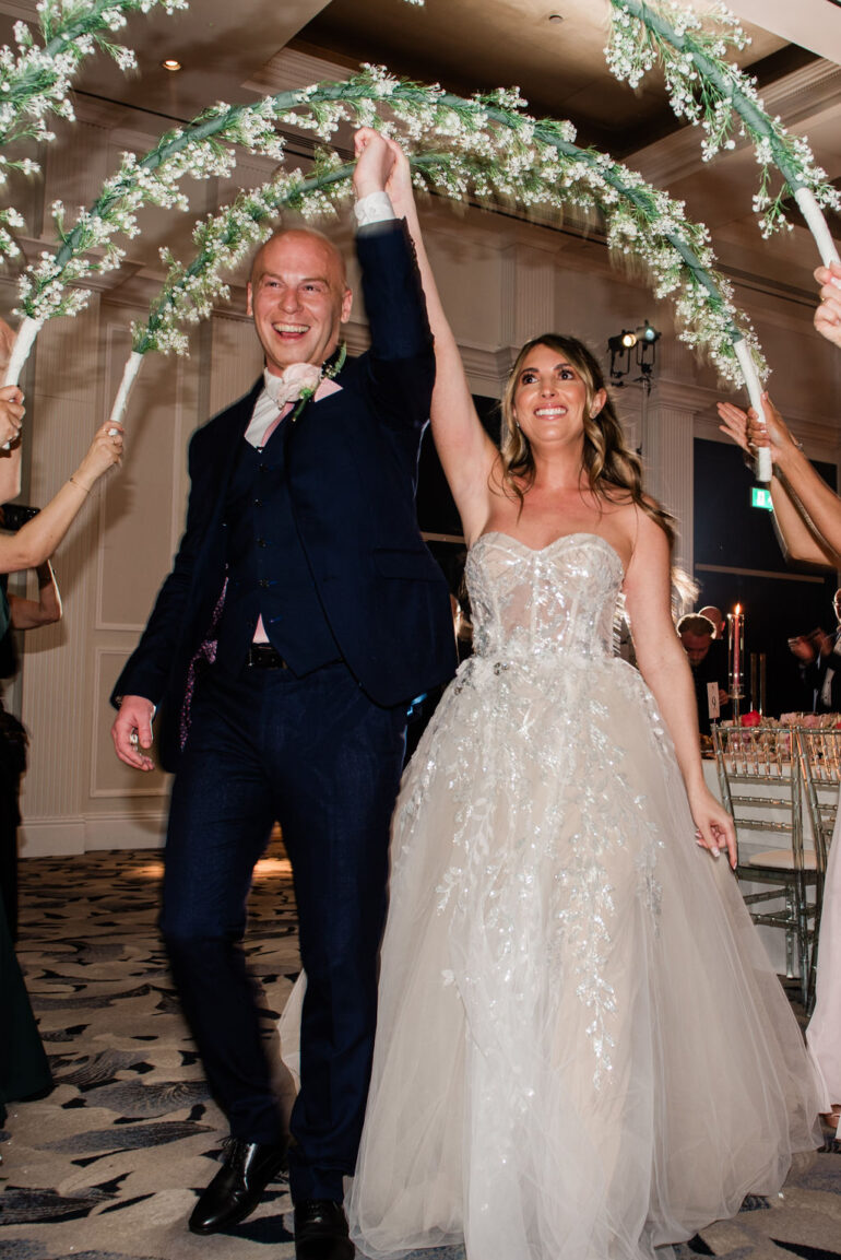 Magical Jewish Ballroom Wedding At The Fairmont Windsor Park