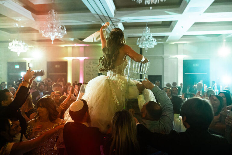 Magical Jewish Ballroom Wedding At The Fairmont Windsor Park