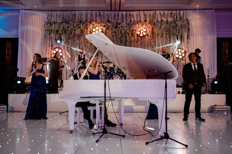 Magical Jewish Ballroom Wedding At The Fairmont Windsor Park