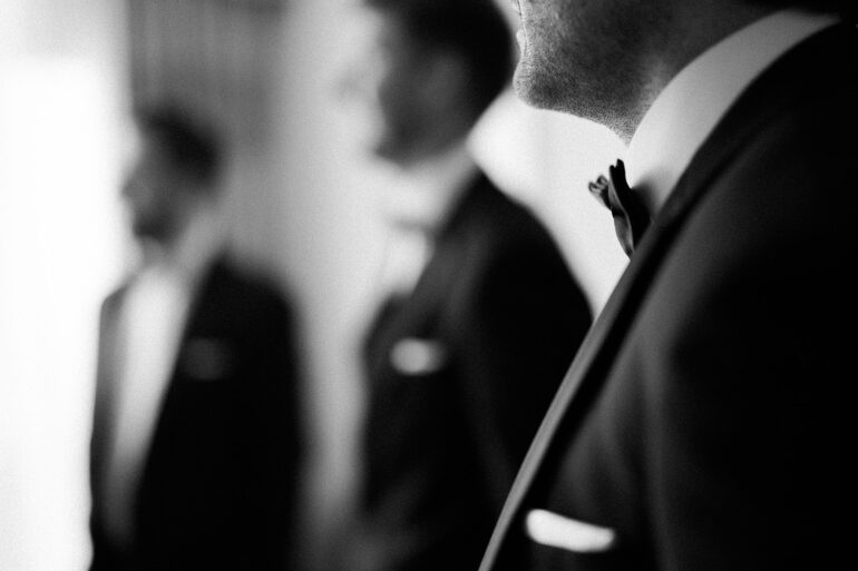 How to Ensure Your Wedding Photography Tells an Emotional Story