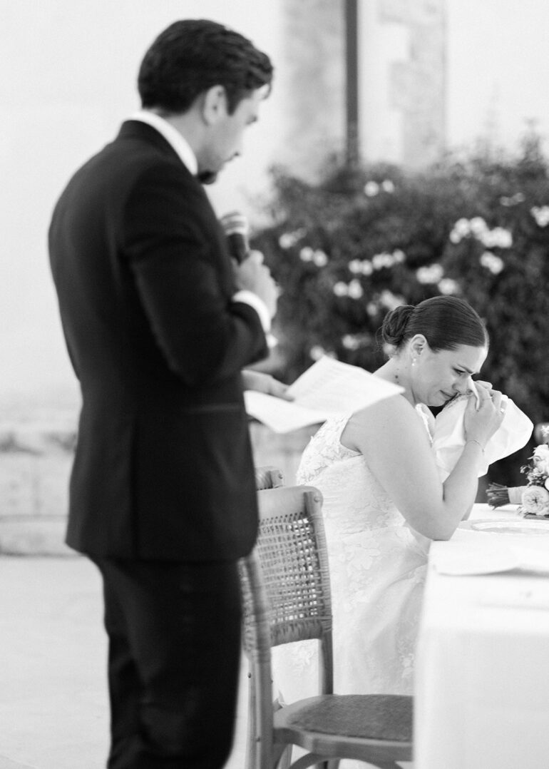 How to Ensure Your Wedding Photography Tells an Emotional Story
