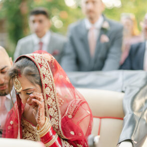 How to Ensure Your Wedding Photography Tells an Emotional Story