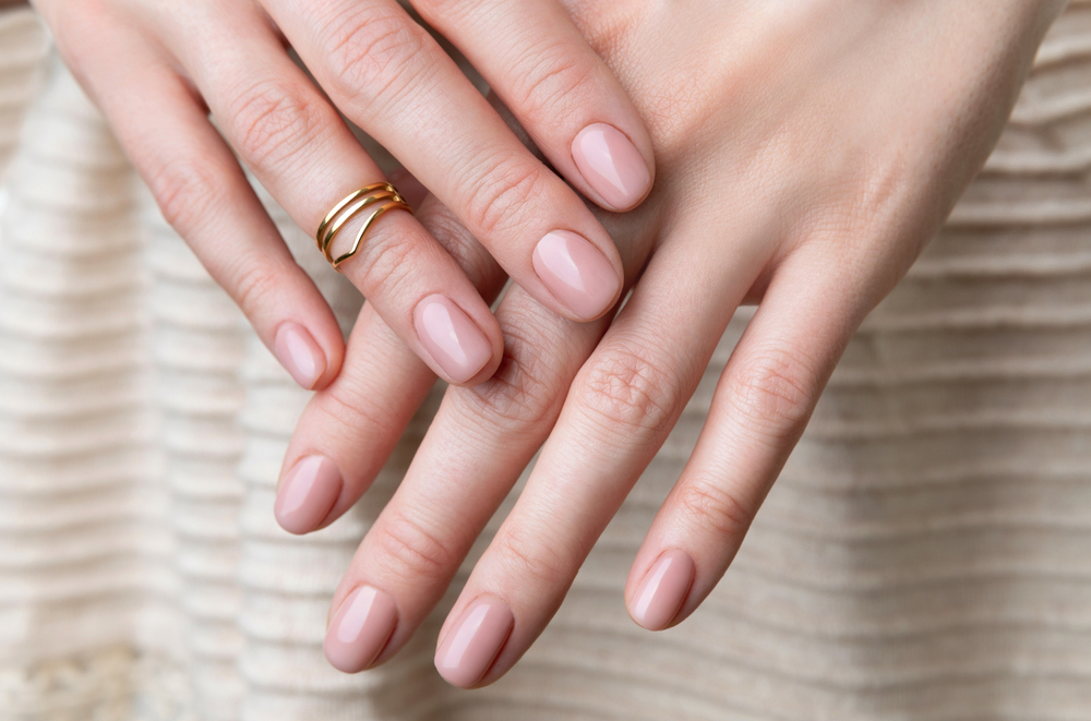 Perfect Proposal Manicures - The Top 5 Popular Proposal Nail Designs 11 Perfect Proposal Manicures