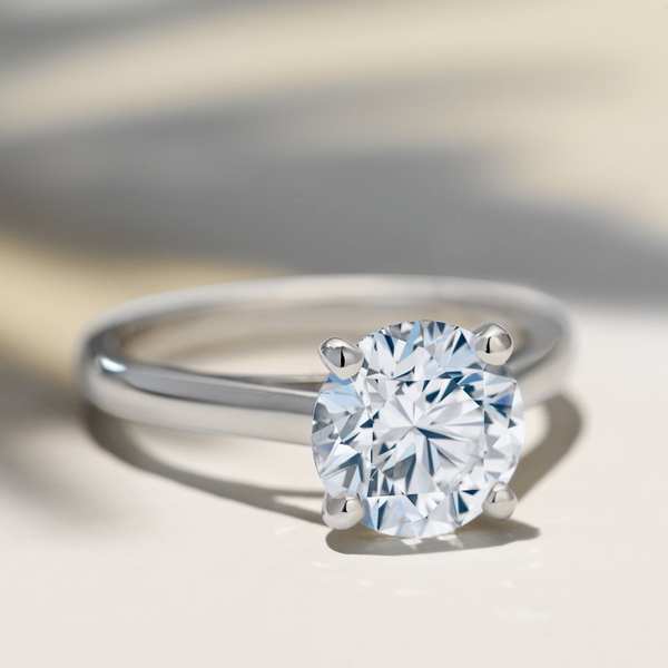 De Beers: Symbolizing Love’s Eternal Bond in Weddings