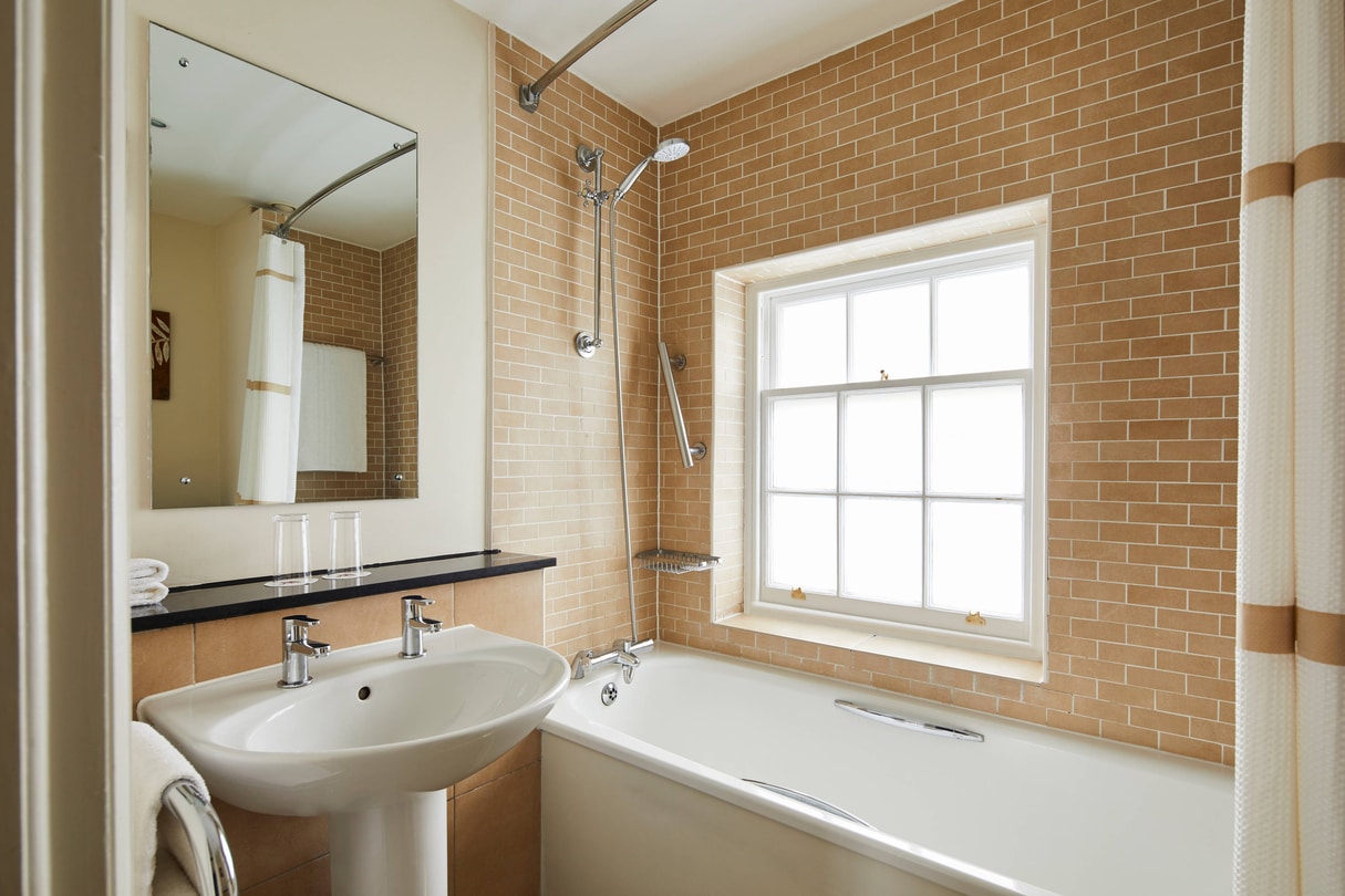 Hotel Review: Bournemouth Highcliff Marriott Hotel