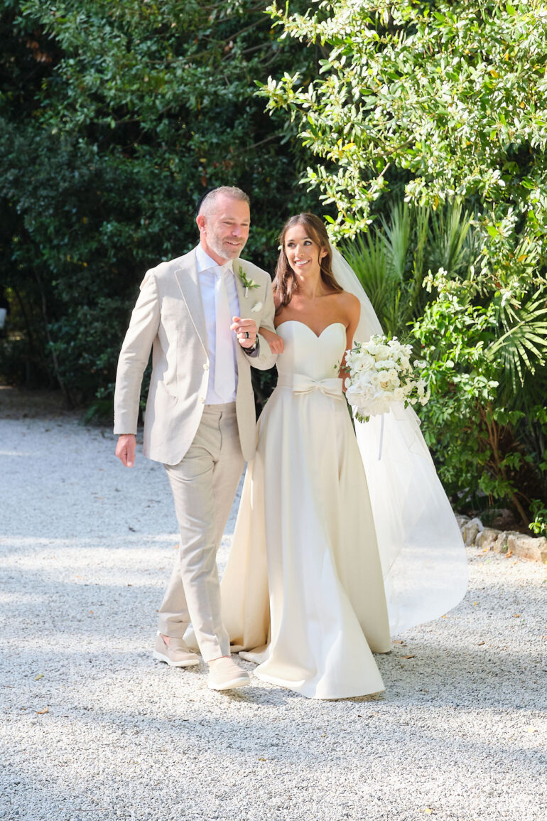 An Enchanted Lakeside Jewish Wedding at Villa Orlando, Torre del Lago, Italy