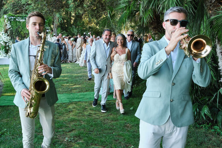 An Enchanted Lakeside Jewish Wedding at Villa Orlando, Torre del Lago, Italy
