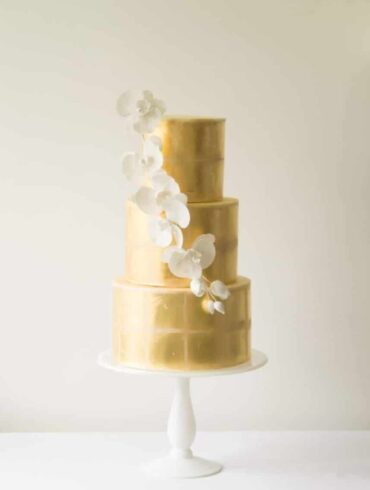 Top Wedding Cake Trends 2024