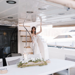 Styled in Naples: A Wedding Shoot for Style-Savvy Couples