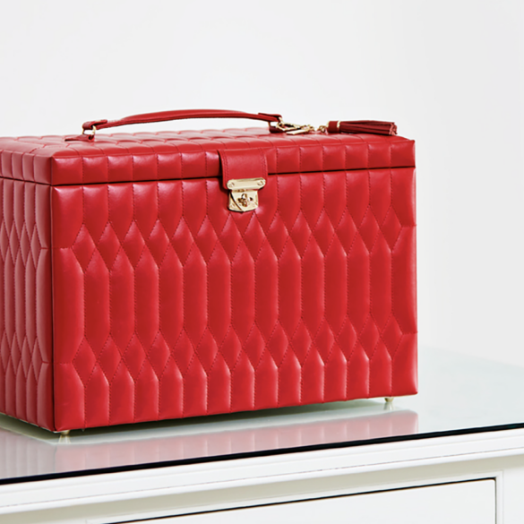 The perfect wedding gifts for brides, mother of the bride and bridal party