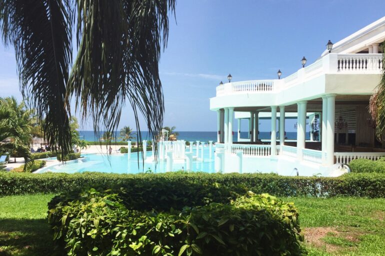 Top 10 Wedding Venues in Jamaica: A Luxury Paradise