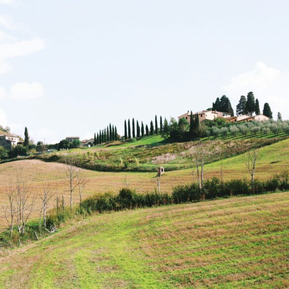 Top 18 Destination Wedding Venues in Tuscany