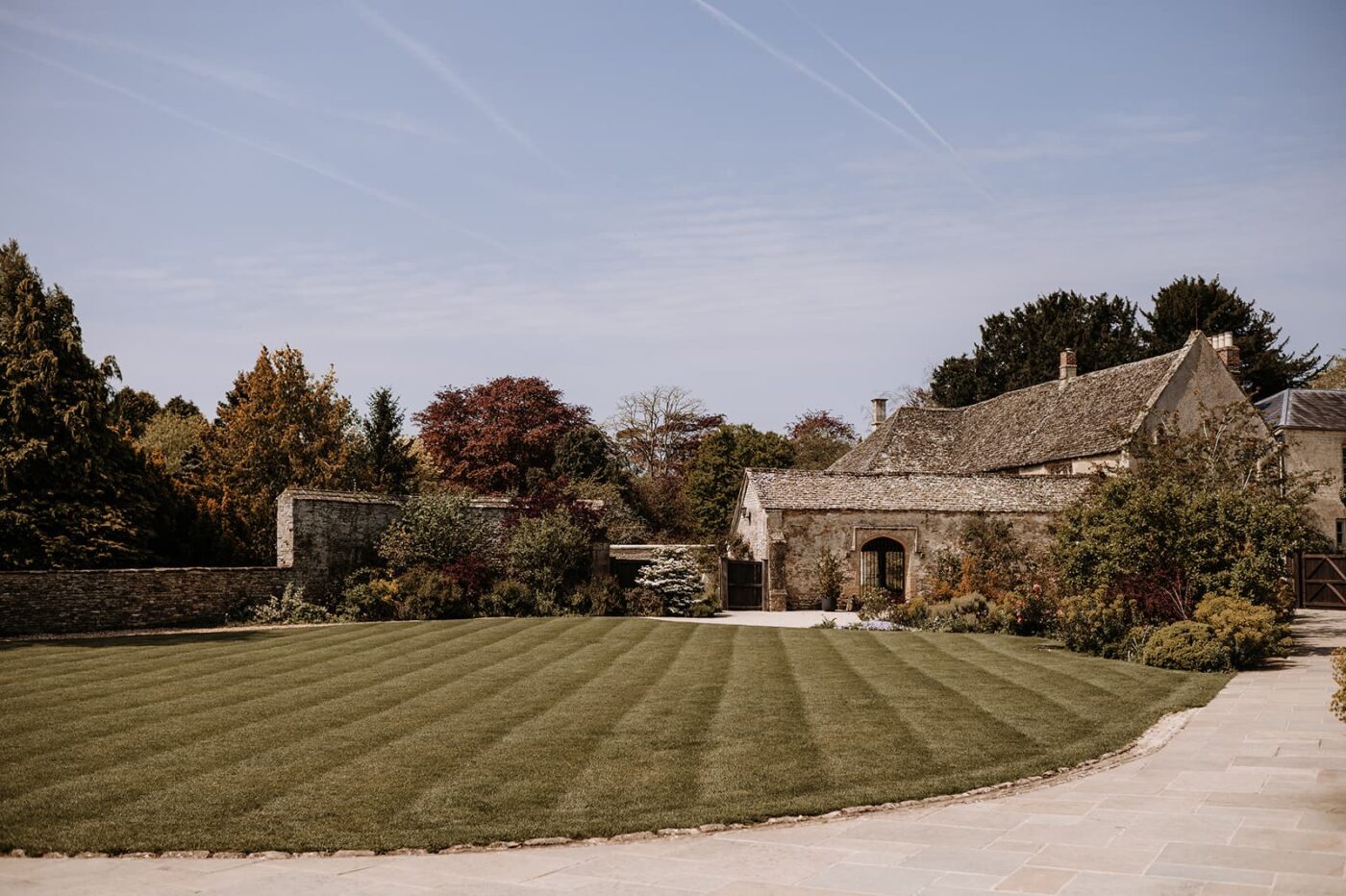 Enchanting Celebrations: Caswell House - Your Quintessential Cotswolds Wedding Venue