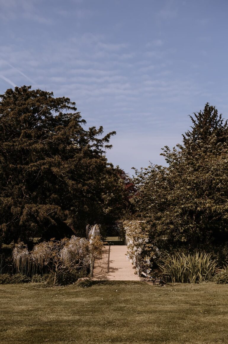 Enchanting Celebrations: Caswell House - Your Quintessential Cotswolds Wedding Venue