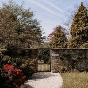 Enchanting Celebrations: Caswell House - Your Quintessential Cotswolds Wedding Venue