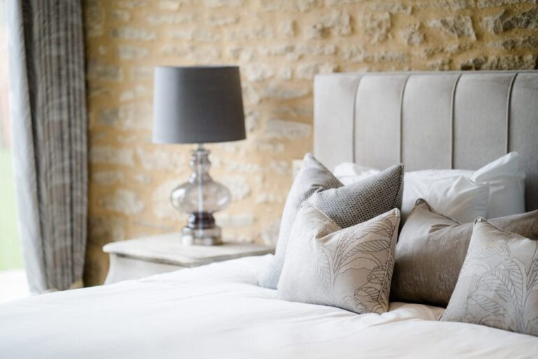 Enchanting Celebrations: Caswell House - Your Quintessential Cotswolds Wedding Venue