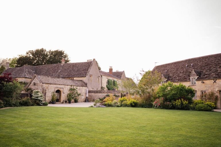 Enchanting Celebrations: Caswell House - Your Quintessential Cotswolds Wedding Venue