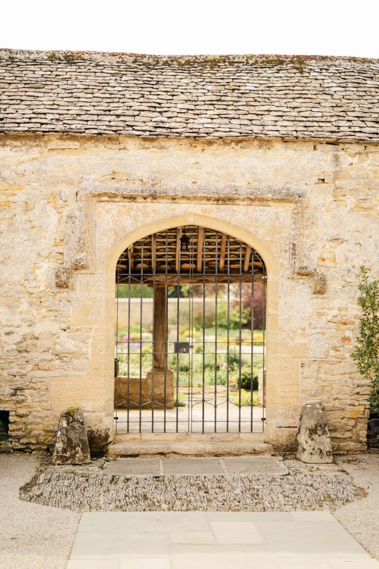 Enchanting Celebrations: Caswell House - Your Quintessential Cotswolds Wedding Venue