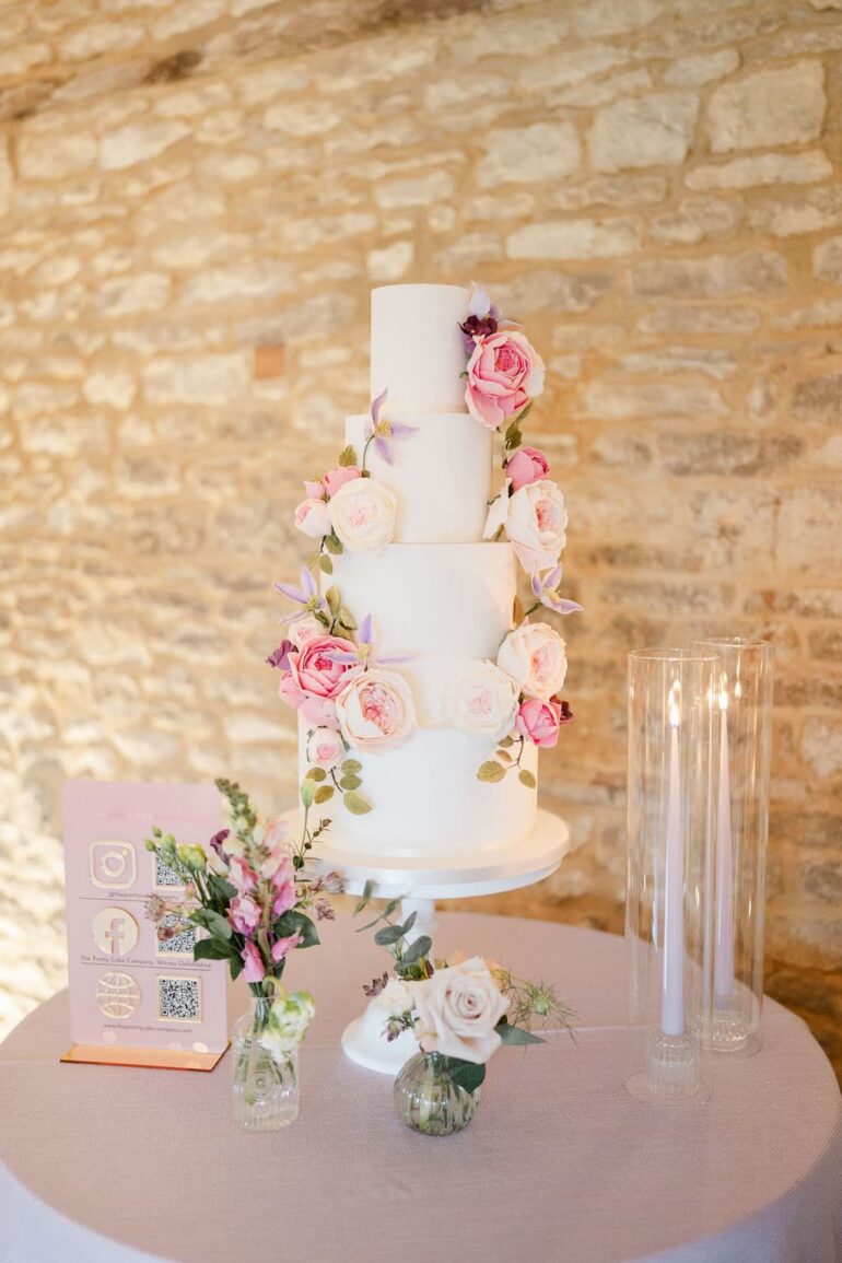 Enchanting Celebrations: Caswell House - Your Quintessential Cotswolds Wedding Venue