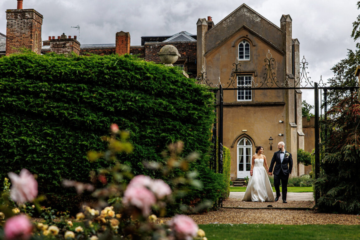 The Smart Bride’s Guide to a Beautiful Wedding