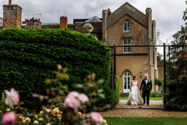 The Smart Bride’s Guide to a Beautiful Wedding