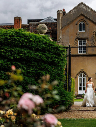 The Smart Bride’s Guide to a Beautiful Wedding