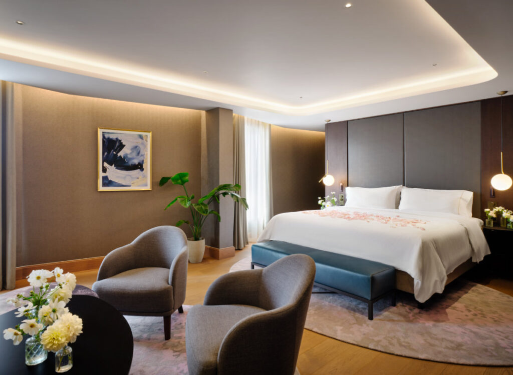 Top 10 Reasons to Choose a Hotel in the City of London for Your Wedding Top 10 Reasons to Choose a Hotel in the City of London for Your Wedding