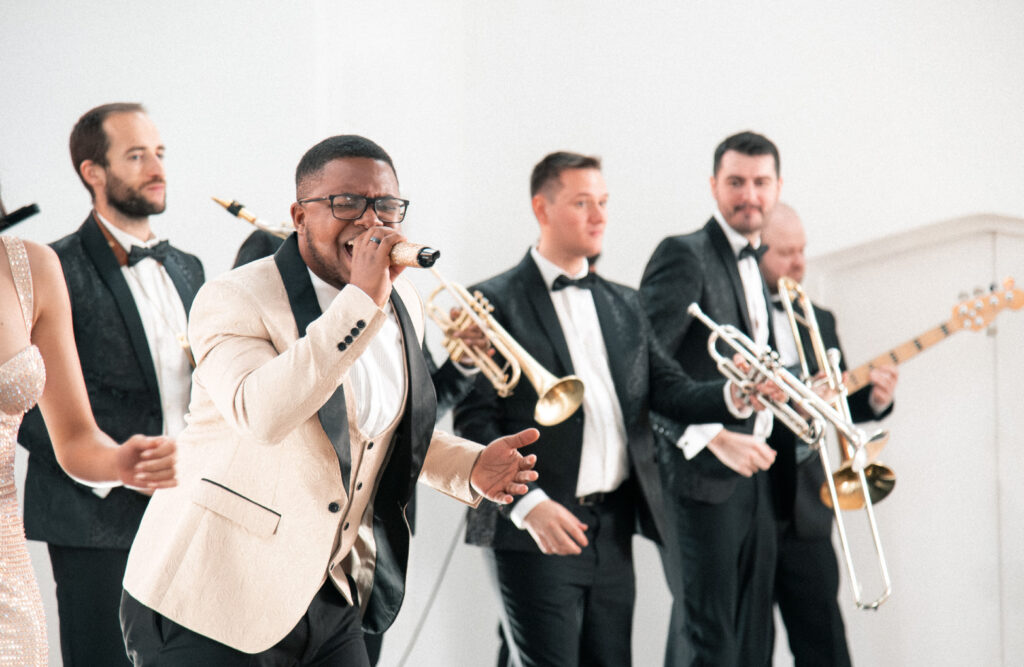 Supertonic Music Supertonic Music: Live Entertainment for Weddings and Events