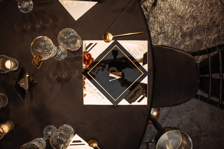 Elegance in Bloom: Dario Varsalona’s Magical Red Rose-Inspired Event