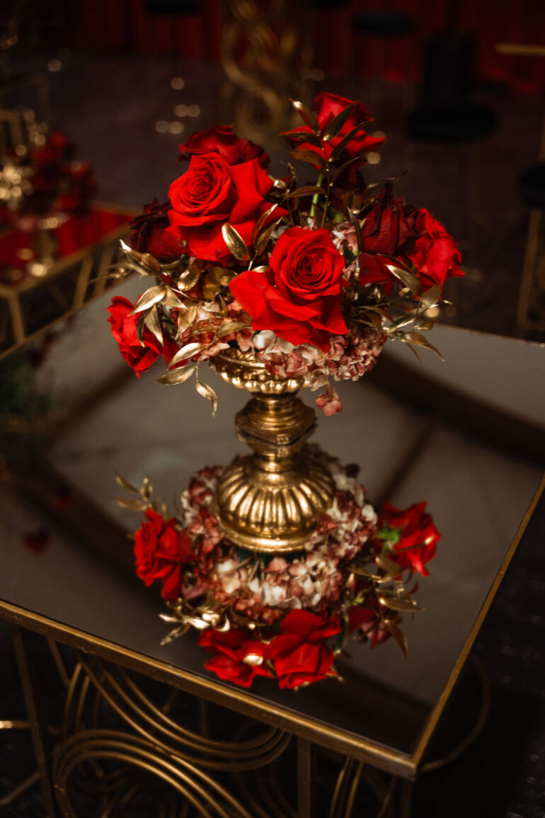 Elegance in Bloom: Dario Varsalona’s Magical Red Rose-Inspired Event