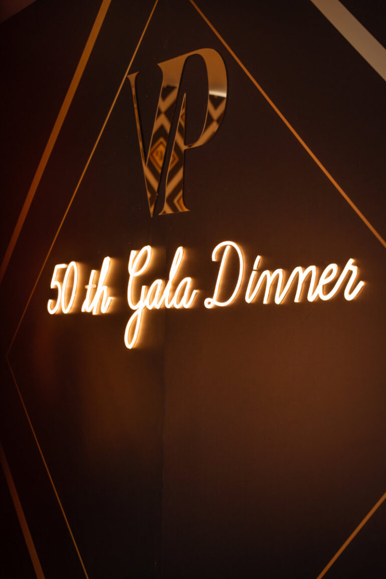 Elegance in Bloom: Dario Varsalona’s Magical Red Rose-Inspired Event