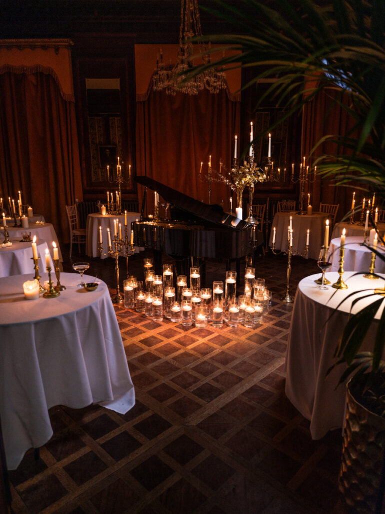 Set the Scene for Love: How Candlelight and Scent are Redefining Luxury Weddings