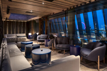 Hotel Review: The Londoner Hotel