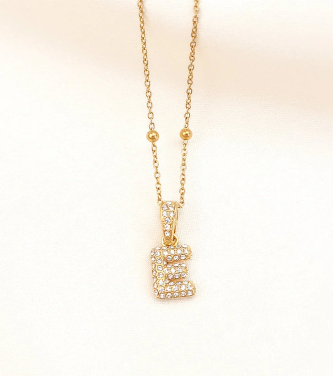 A Love Letter in Gold: The Bridesmaid Necklace Redefining Keepsakes A Love Letter in Gold: The Bridesmaid Necklace Redefining Keepsakes