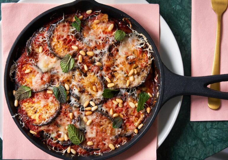 Aubergine bake with cheese and pine nuts